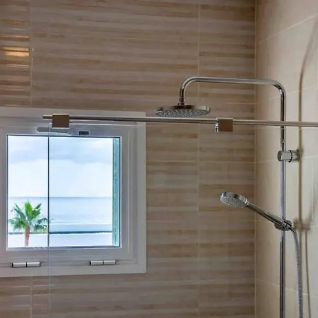 Esmeralda. Luxury. 1 Line Of The Ocean. View! Quality! *