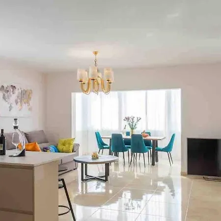 Esmeralda. Luxury. 1 Line Of The Ocean. View! Quality! *
