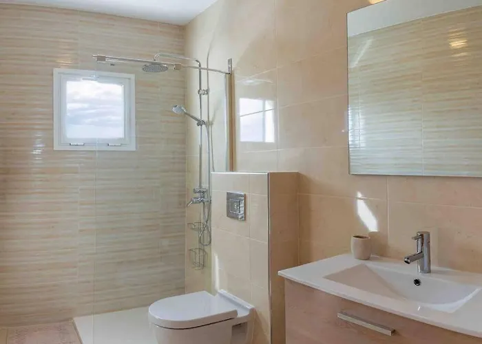 Esmeralda. Luxury. 1 Line Of The Ocean. View! Quality! *