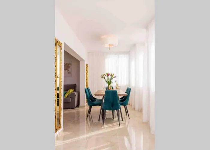 Esmeralda. Luxury. 1 Line Of The Ocean. View! Quality! *