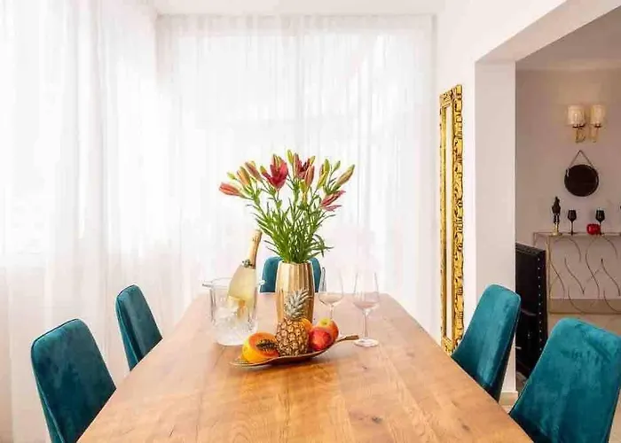 Apartment Esmeralda. Luxury. 1 Line Of The Ocean. View! Quality! *